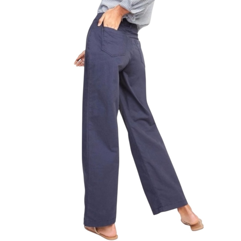 OLD NAVY Wide-Leg Ultra High Pants in Faded Blue Size 8 — SUPER ON TREND